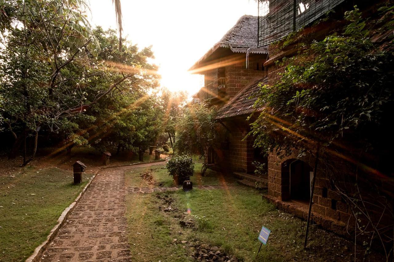 Hotel Swaswara Gokarna - A Cgh Earth Experience Extérieur photo